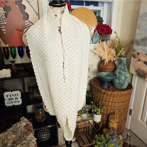 New Aerospostal Crochet Acrylic Stylish Infinity Scarf - Picture 10 of 14